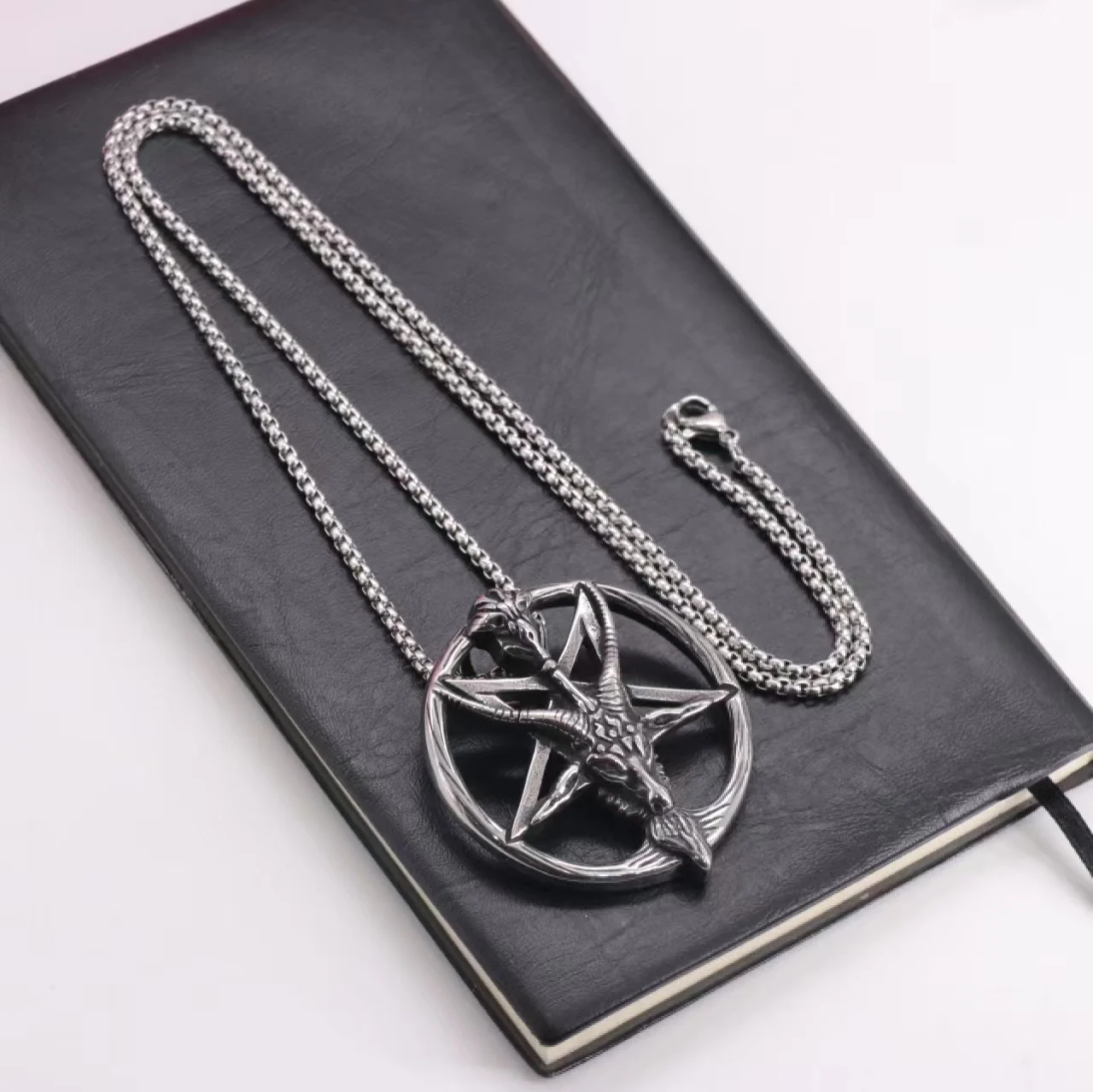 

Pentagram Star Sheep head Necklace Satan men's pendant titanium steel sweater chain long style tide men's accessories