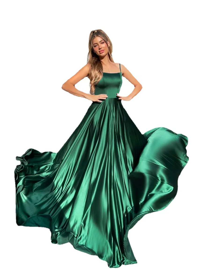 2023 new in Women long Evening Dress Off-Shoulder Spaghetti Sleeveless Backless Green Elegant Prom quinceanera Dresses