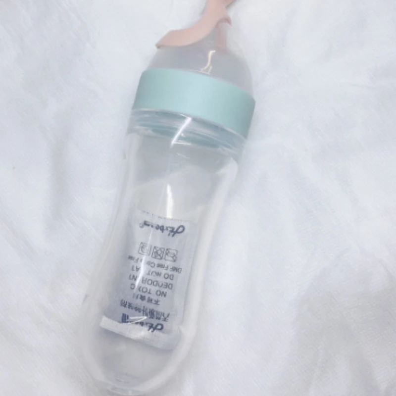

Baby Feeding Safe Useful Silicone Baby Bottle with Spoon Food Supplement Rice Cereal Bottles Squeeze Spoon Feeding Bottle Cup