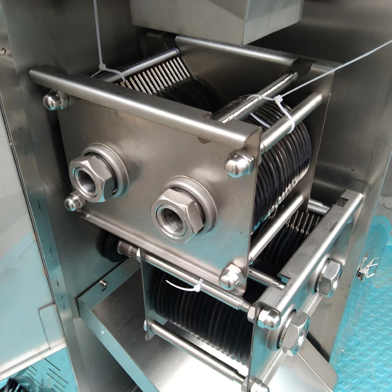 Коммерческая машина для резки мяса электрическая с двумя лезвиями