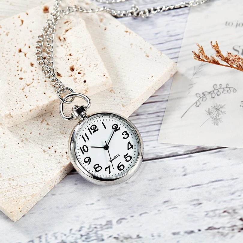 Часы наручные кварцевые карманные с подвеской-цепочкой и римскими цифрами