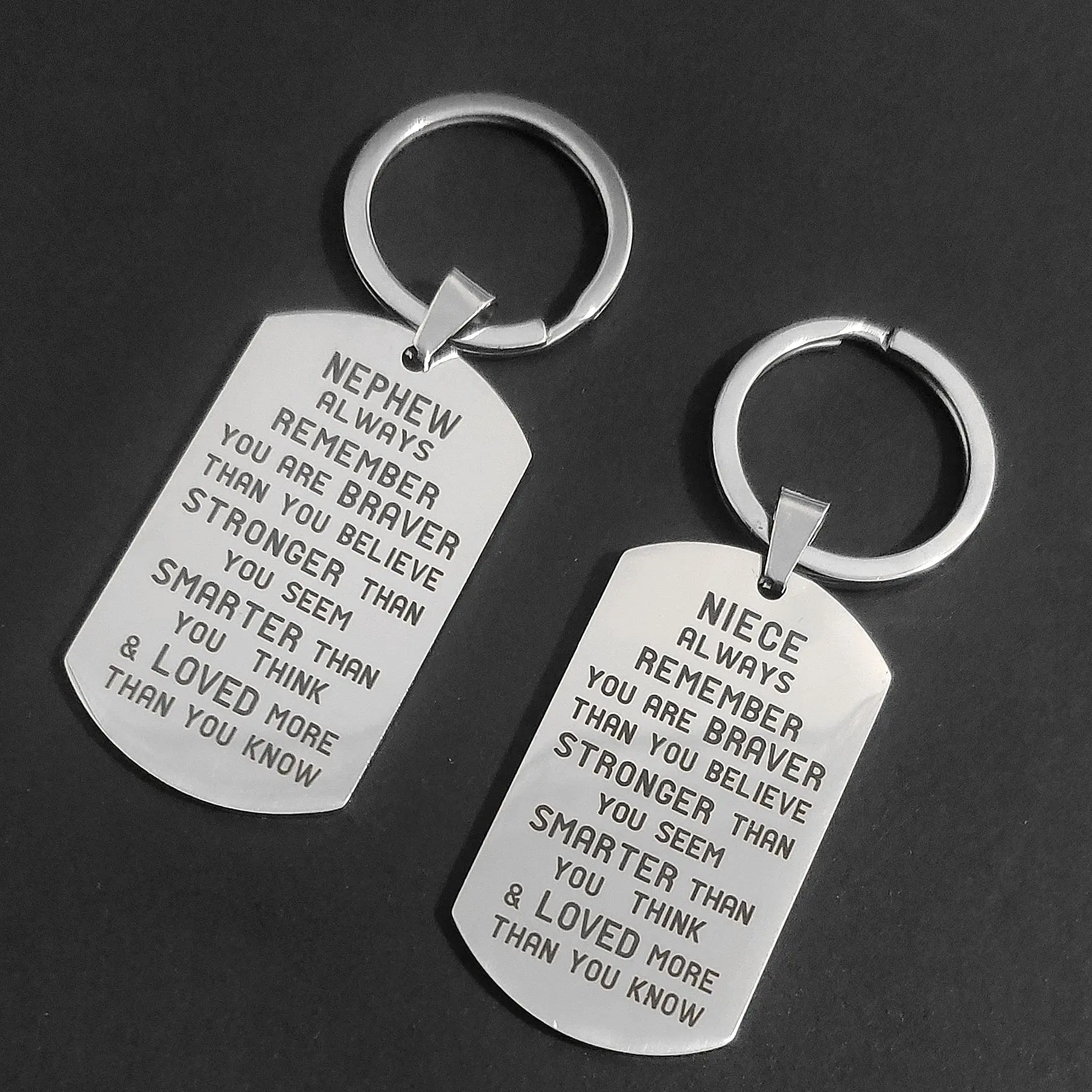 

Creative Keys Holder DIY Birthday Lettering 26 Letters Keyring Military Tags Ornaments Gifts Nephew Niece Stainless Steel