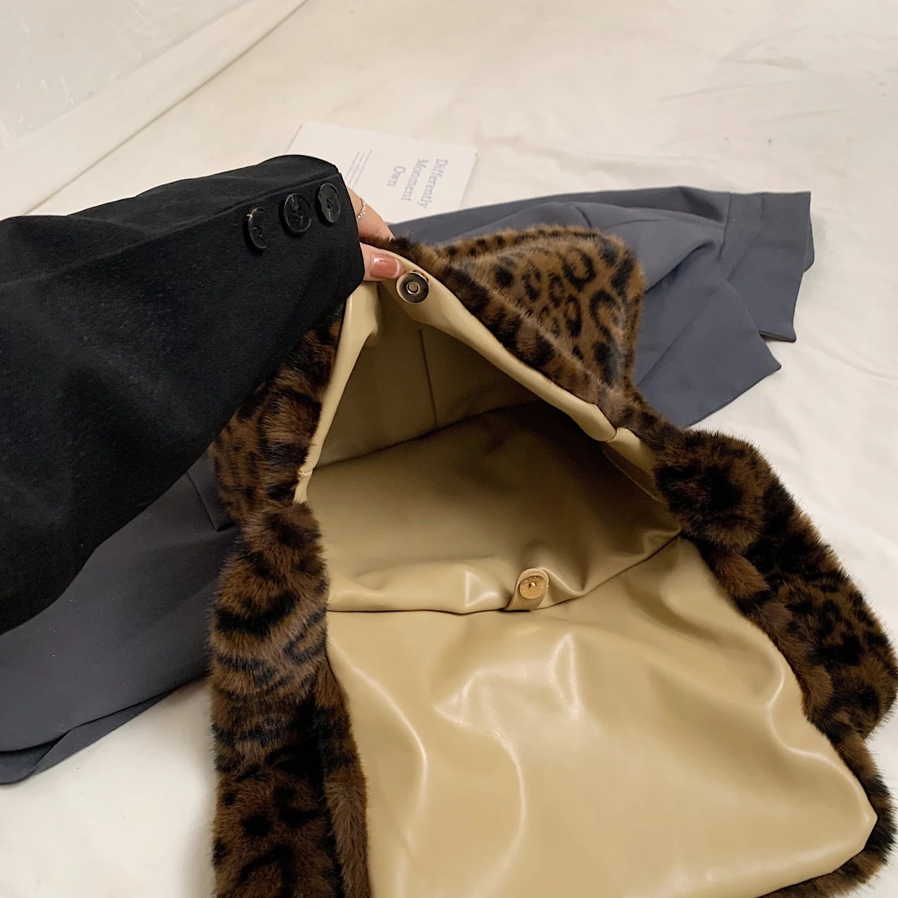 Женская сумка через плечо из ткани ягненка теплые пушистые меховые сумки большие