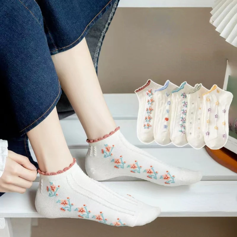 

5 Pairs Women Cotton Socks Female Hollow Ankle Socks Spring Summer Korean Girls Cute Floral White Short Socks Breathable No Show