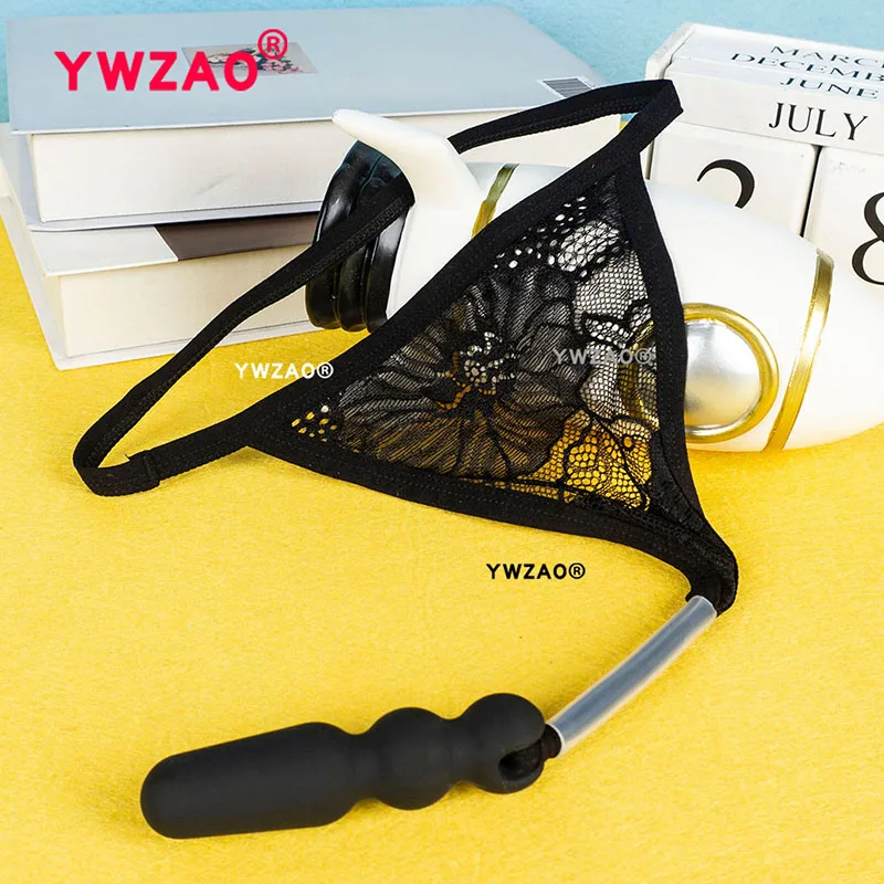 Догги стиліндегі қыздар мүшесі бар поза