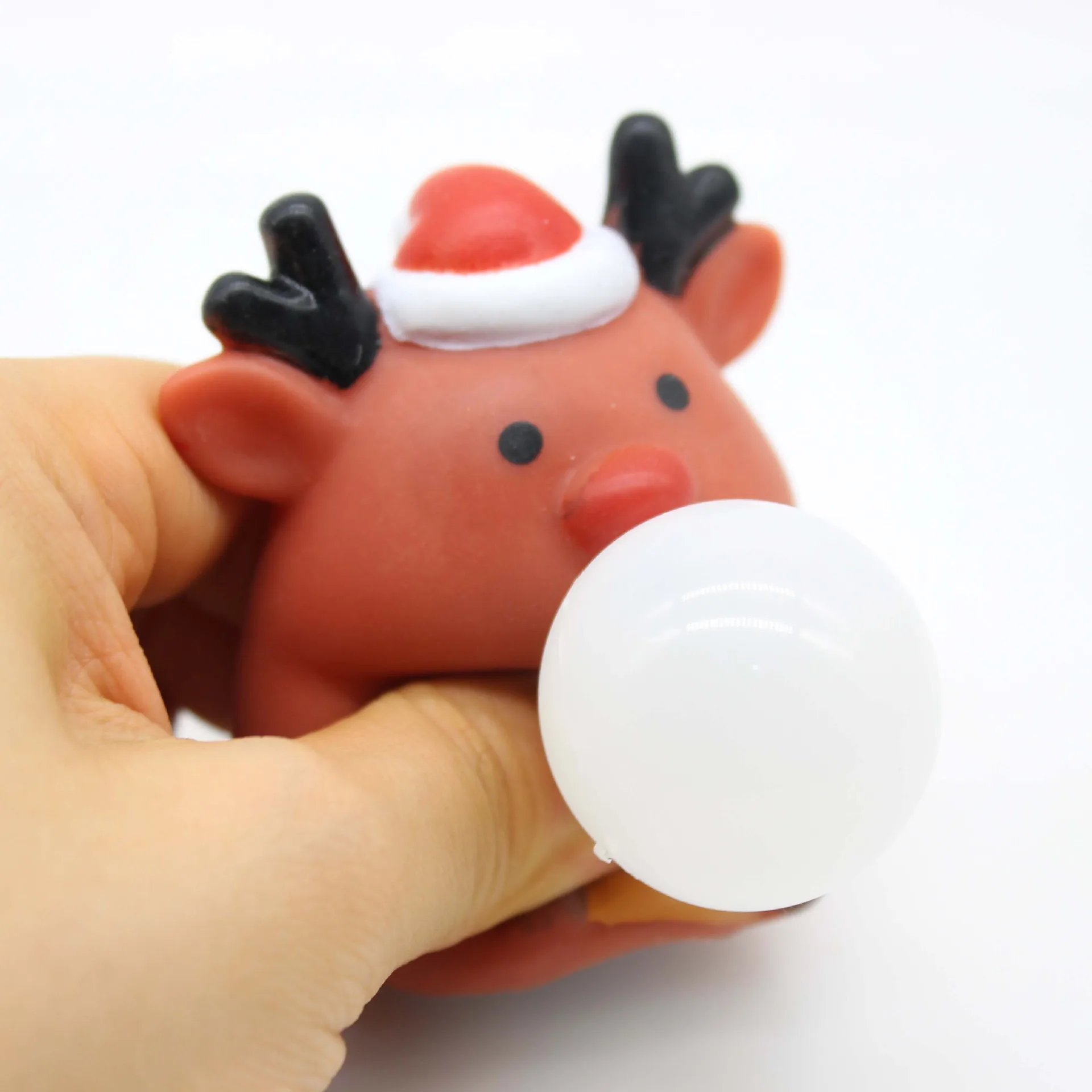Рисунок 5 - Новые рождественские игрушки-сжималки