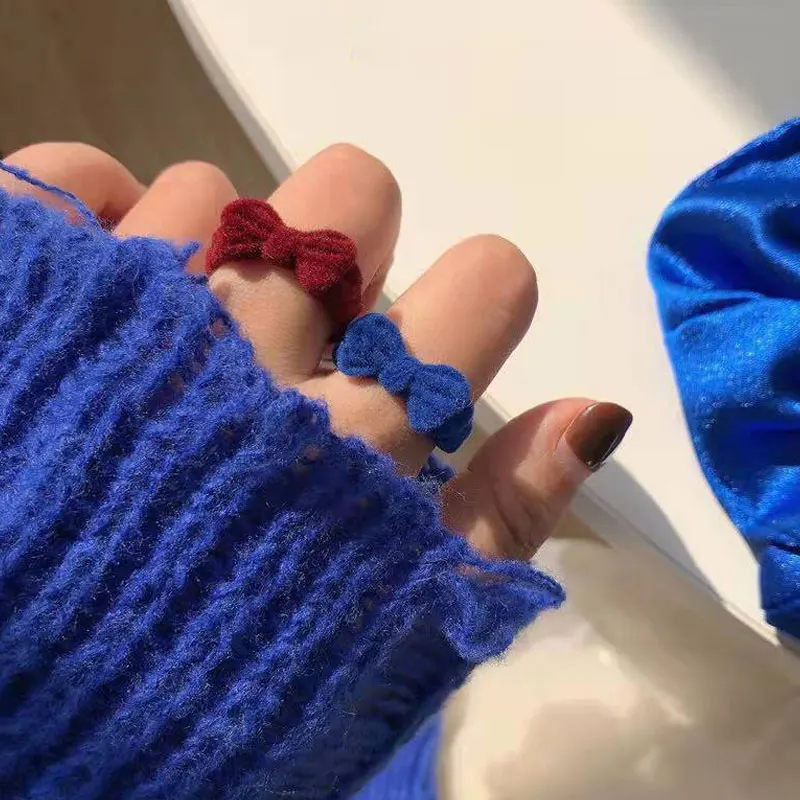 

Velvet Vintage Ring Bowknot Flocked Open Ring Korean Sweet Winter Warm Finger Ring Jewelry New In y2k Party Gift For Egirl Women
