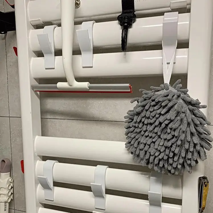 Хаполярный гриль-радиатор с крючком Stella Kazak для ванной комнаты Крючок полотенец