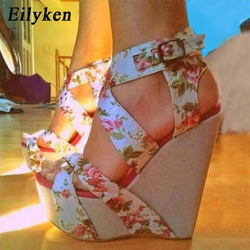 

Summer Fashion Peep Toe Solid Platform Women Designer Silk Print Flower Fabric High Heels Wedges Sandals Shoes