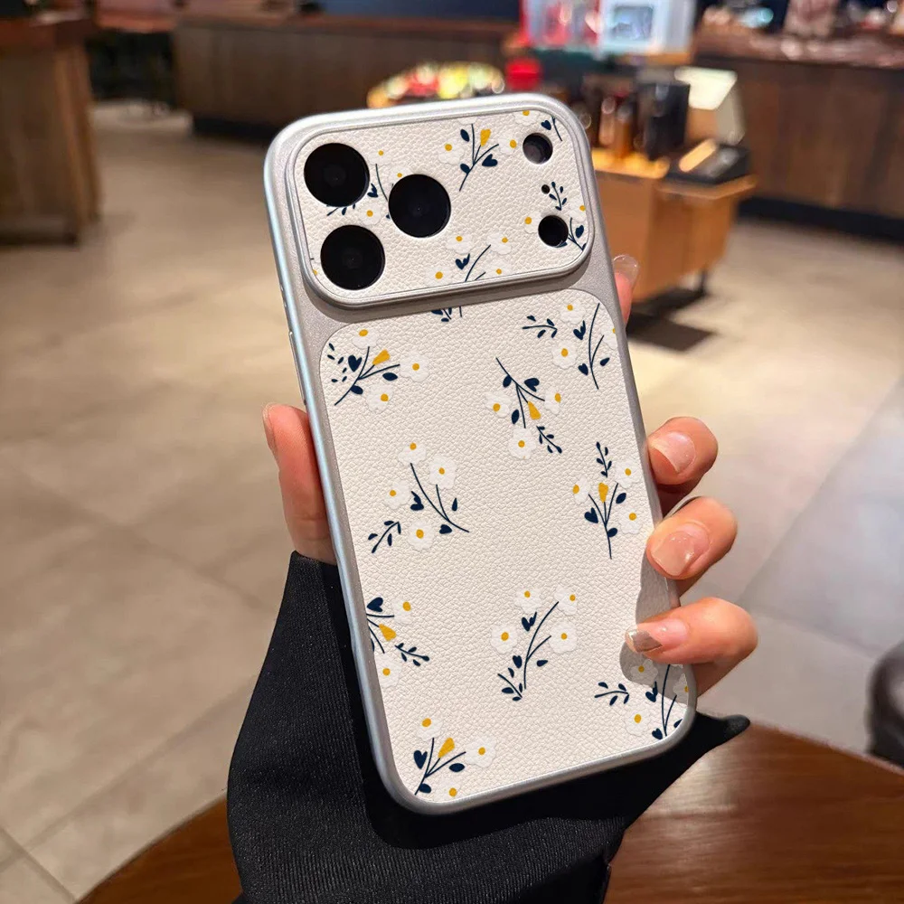 Фото Чехол для телефона с маленькими цветами для iPhone 17 16 Pro Max 15 14 13 11 12 Pro 17 Pro, матовый, противоударный, из мягкого силикона с текстурой кожи №3
