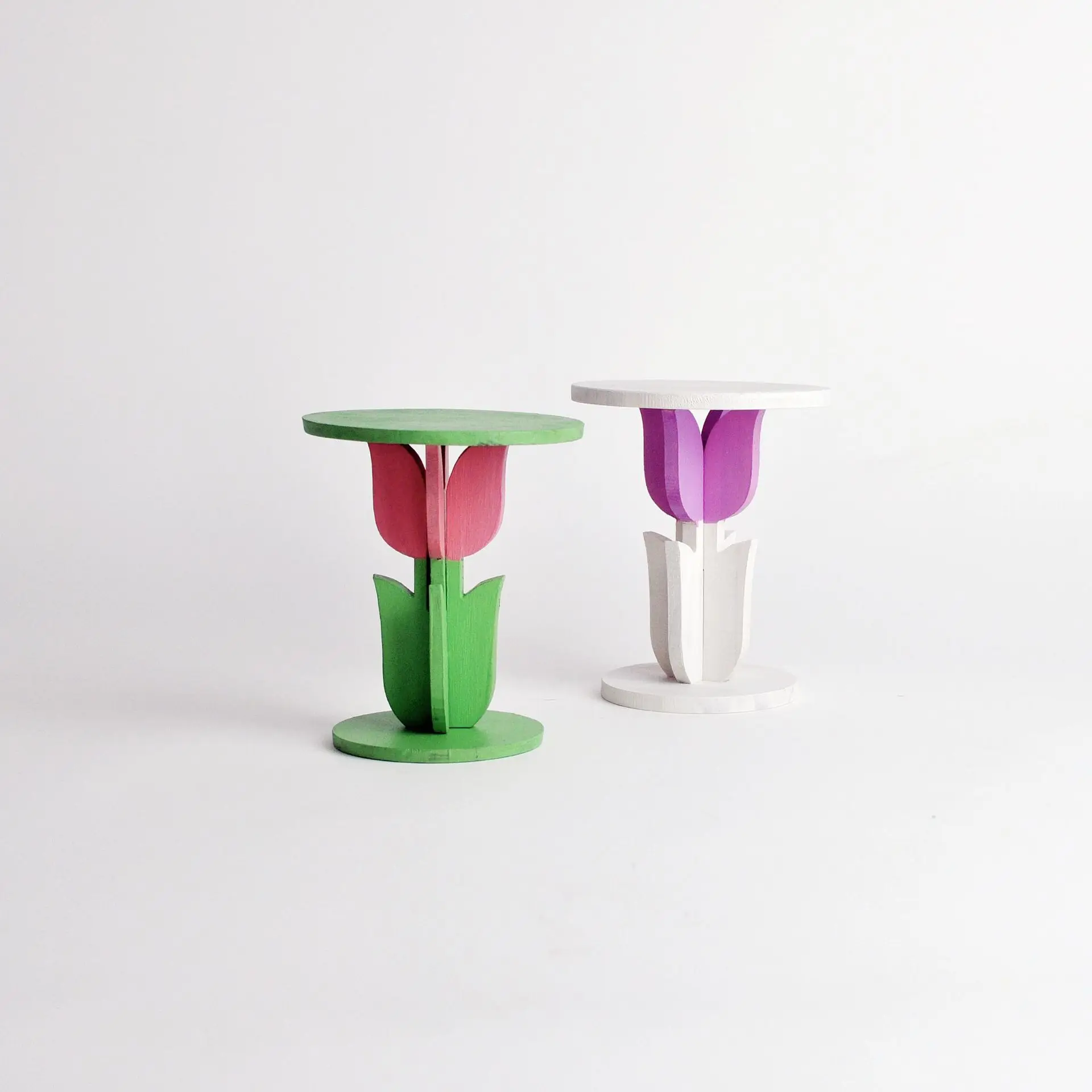 

Tulip side table miniature baby furniture mini solid wood tea table DIY wood accessories Mini cabin home small tea table