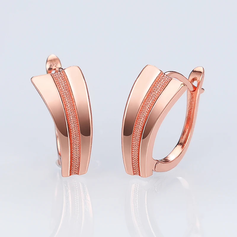 

2022 модные простые металлические серьги-кольца для женщин цвета розового золота геометрической формы женские Аксессуары Для Пирсинга Ушей ...