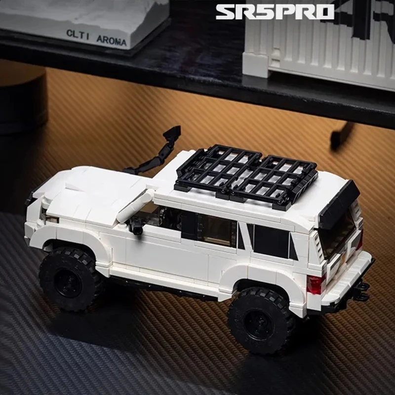 Фото MOC 8809 Технический спортивный автомобиль 4Runner, строительный блок, скоростной автомобиль с контейнерными кирпичами, сборная игрушка, Рождественский подарок для мальчика и ребенка №3