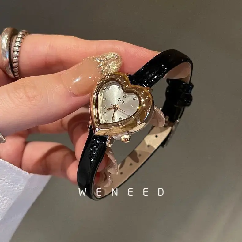 Женские часы Weneed Retro с маленьким циферблатом, легкие, роскошные, нишевый дизайн в форме сердца, изысканный тонкий ремешок (art.: 3920da24ac340) - 3920da24ac340