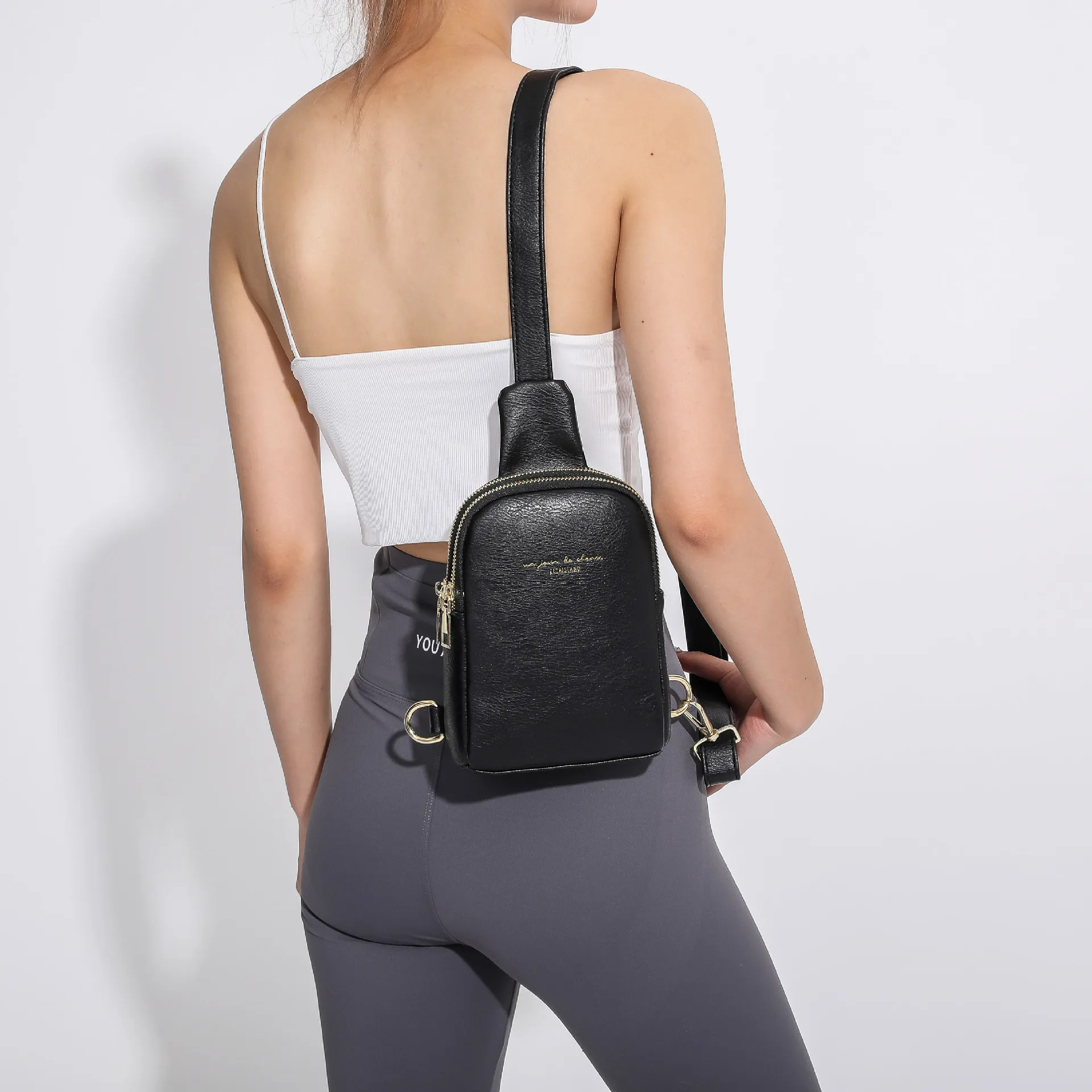 Small Sling Bag Leather Fanny Packs Fashionable Shoulder Crossbody Belt Bag Travel Chest Bag Ladies Purses For Women 2023 Trend