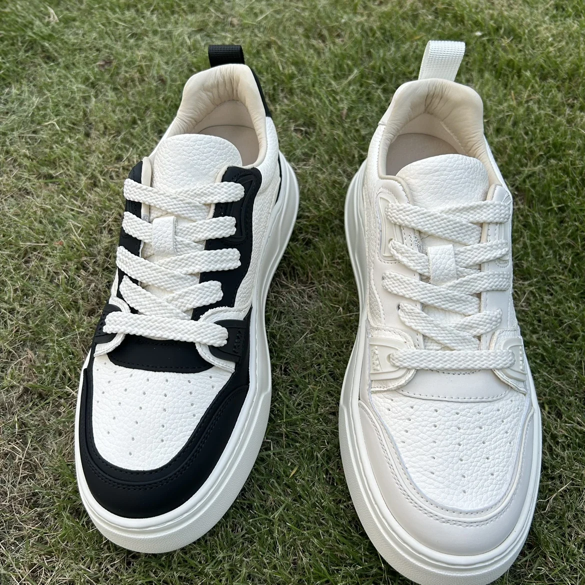 2024 New Men's Leather Breathable White Shoes Korean Fashion Versitile XINGX Sports Casual