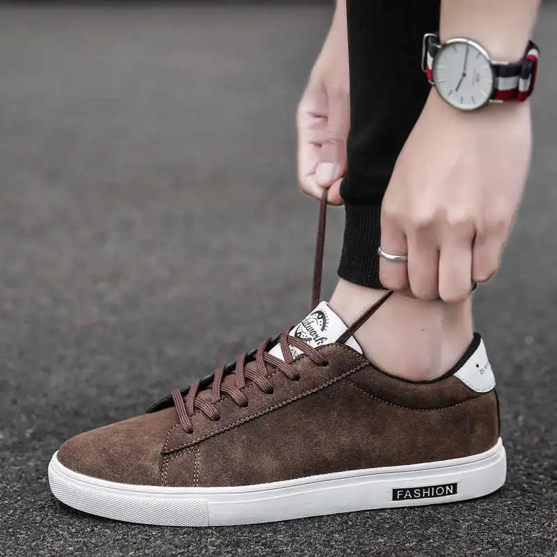 

New Lace Up Men's Running Shoes Breathable Loafers Men Sport Shoes Low Top Men's Sneakers 2021 PU Leather Mens Sports Shoes 114D