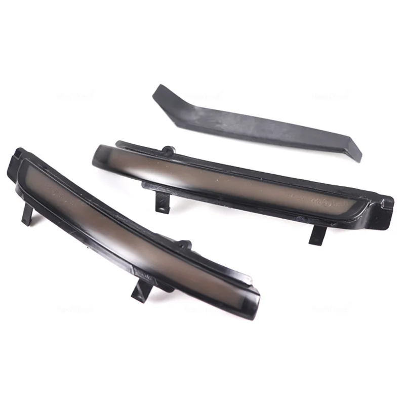 Фото Подходит для Skoda Haorui 2009-2013/Speed Pie: модифицированное зеркало заднего вида с LED-подсветкой, желтый свет, динамический указатель поворота. №3