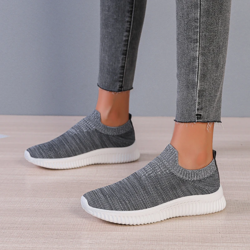

New Women's Casual Shoes 2023 All Seasons Daily Ladies Slip On Comfy Loafers 35-44 Large-Sized Female Running Sport Sneakers