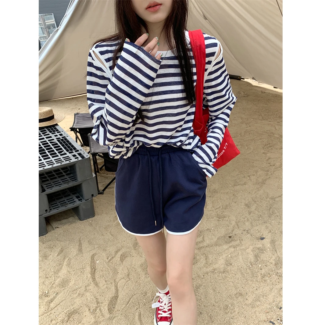 

Striped long sleeve T-shirt women's summer thin off shoulder French design sense of niche chic loose sunscreen Blouse Top