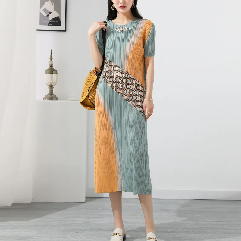 Summer Dress For Women 45-75kg 2022 New Hit Color Patchwork Round Neck Short Sleeved Elastic Loose Miyake Pleated Dresses Midi