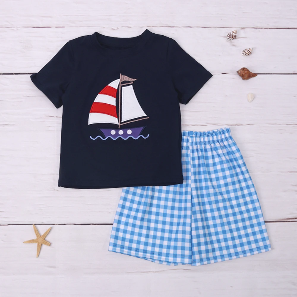 

1-8T Summer Baby Outfit Boys Clothes With Sailboat Applique Black Cotton Short Sleeve Blue Plaid Pants Boutique Children Set