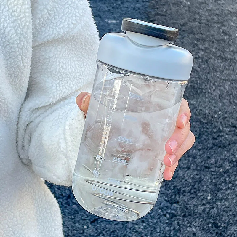 

750Ml Sports Water Cup Shake Cup Protein Powder Fitness Men'S Portable Cup Mixing Cup Fitness Drinking Bottle