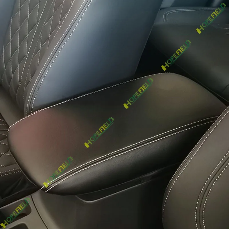 

Подлокотники для Mitsubishi Outlander 3 2013-2021 из искусственной кожи