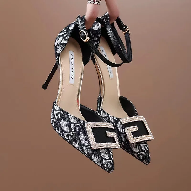 

2021 Fashion Sexy Heels Pumps Pointed Head Crystal Luxury Wedding Shoes Women Shoes Fashion Sexy Woman Pumps