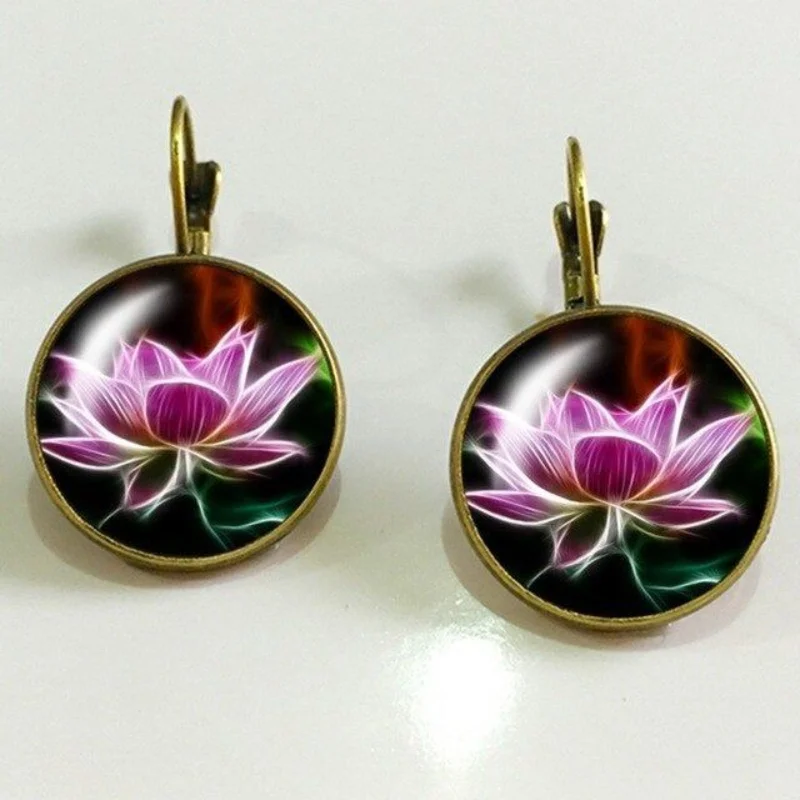 

Vintage Gold Color Round Paste Lotus Earrings Ancient Metal Party Banquet Dangle Earrings for Women Jewelry