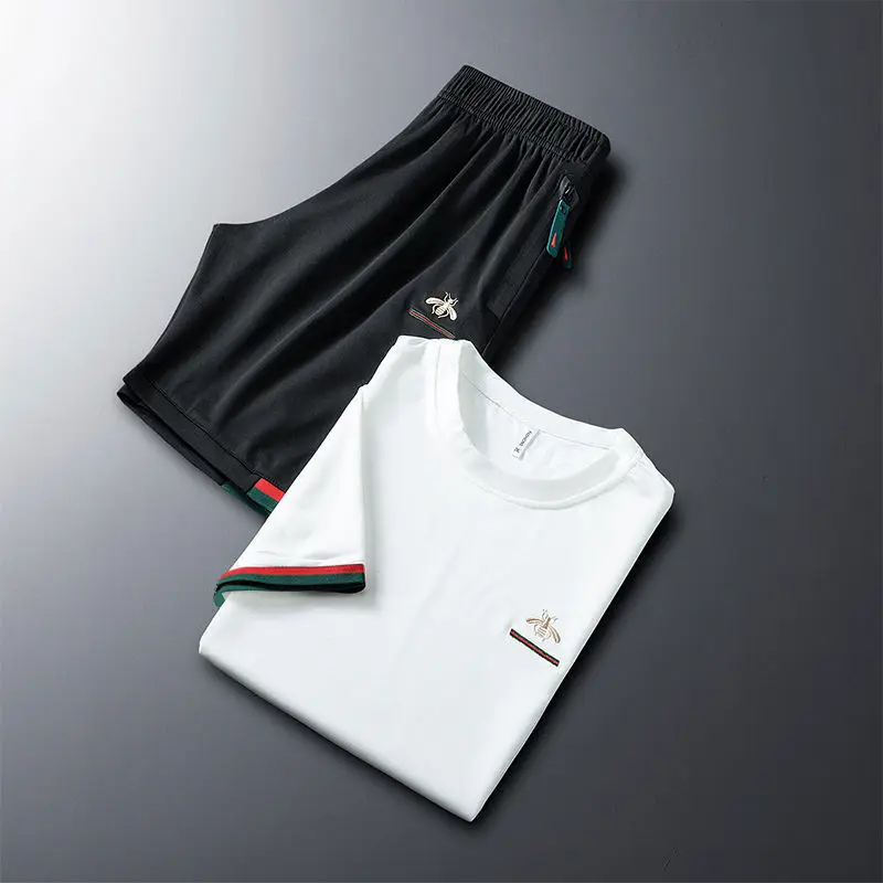 Men's Sets Embroidered Bee Pattern Short-sleeved T-shirt with Leggings and Leisure Sports Plus Size Two-piece Sets  Joggers Set