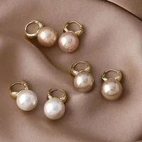 new french pearl earrings for milan girls in autumn and winter new fashion style niche simple high end bride gold pink earrings
