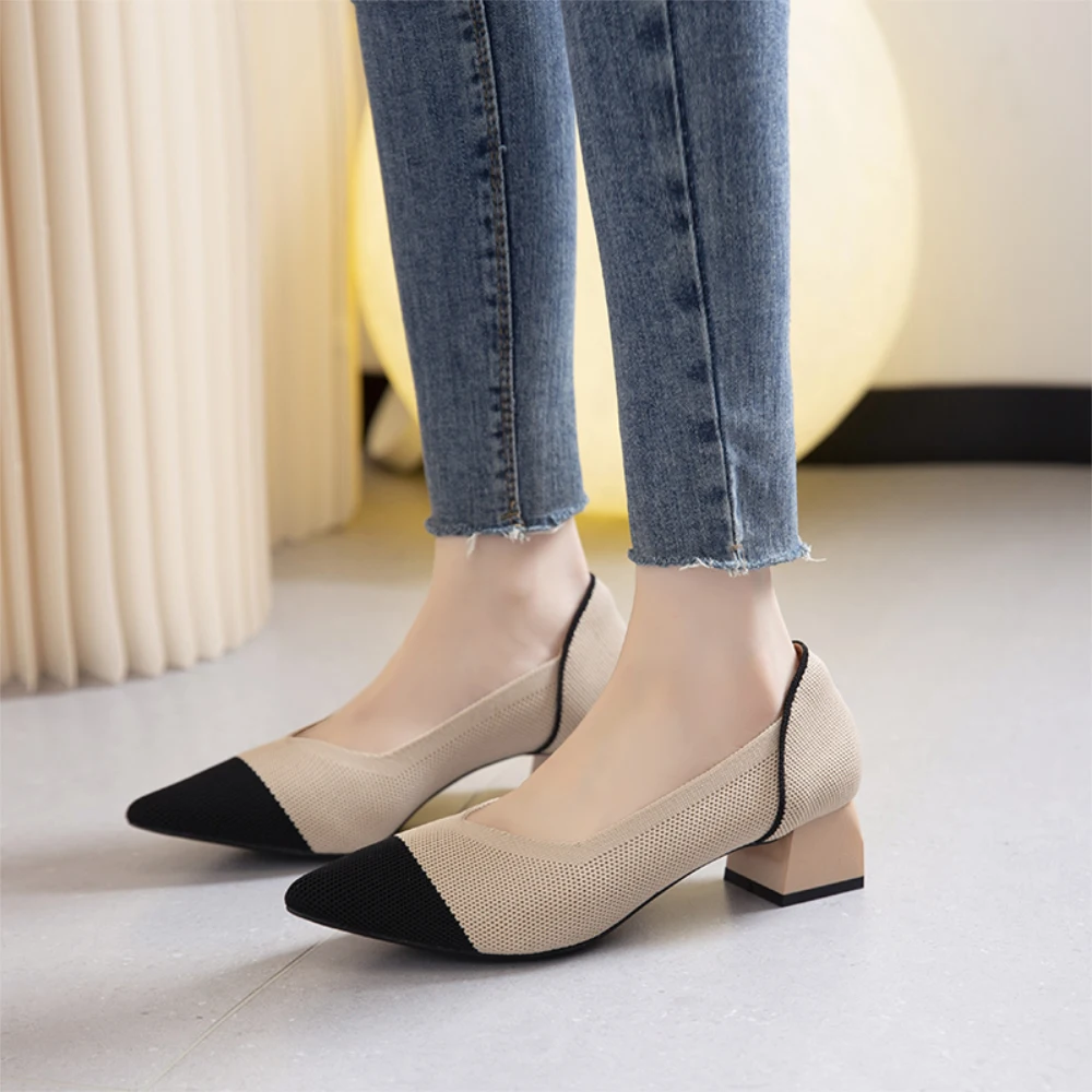 Japanese knitted single shoes 2023 new all-match breathable thick heel pointed soft sole flying knitting single shoes female