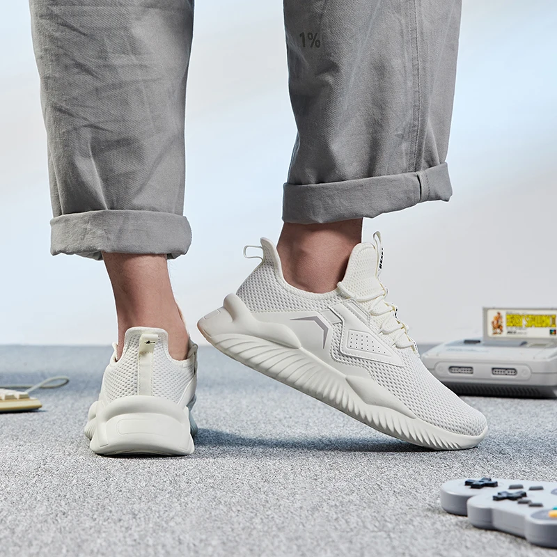 QIAODAN ZHIZAO Sports for Men 2023 New Mesh All-match Breathable Fashion New Slip-on Casual Shoes Male Sneakers XM15200387