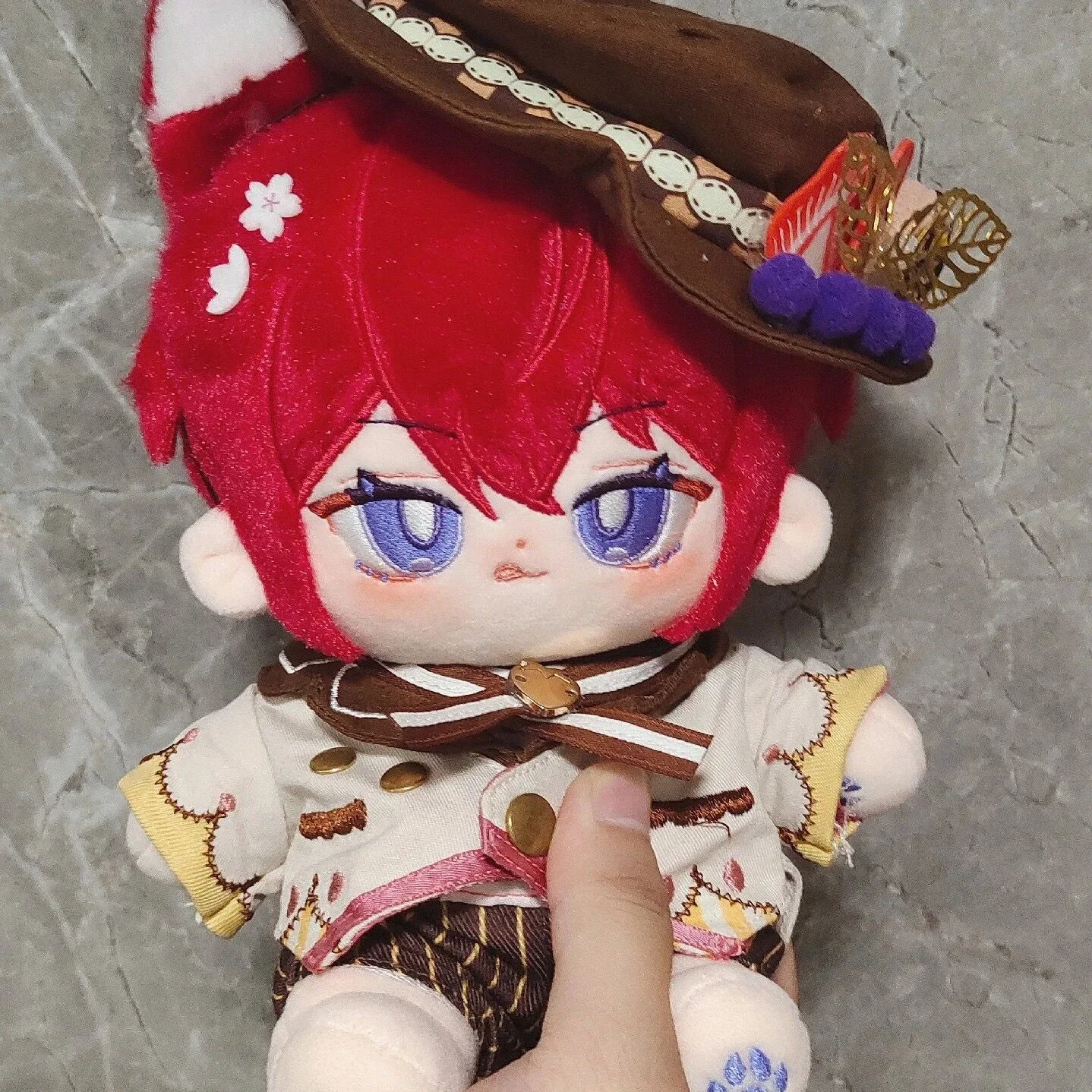 

Аниме, звезды нашего магазина Подушка Suou Tsukasa диаметром 20 см