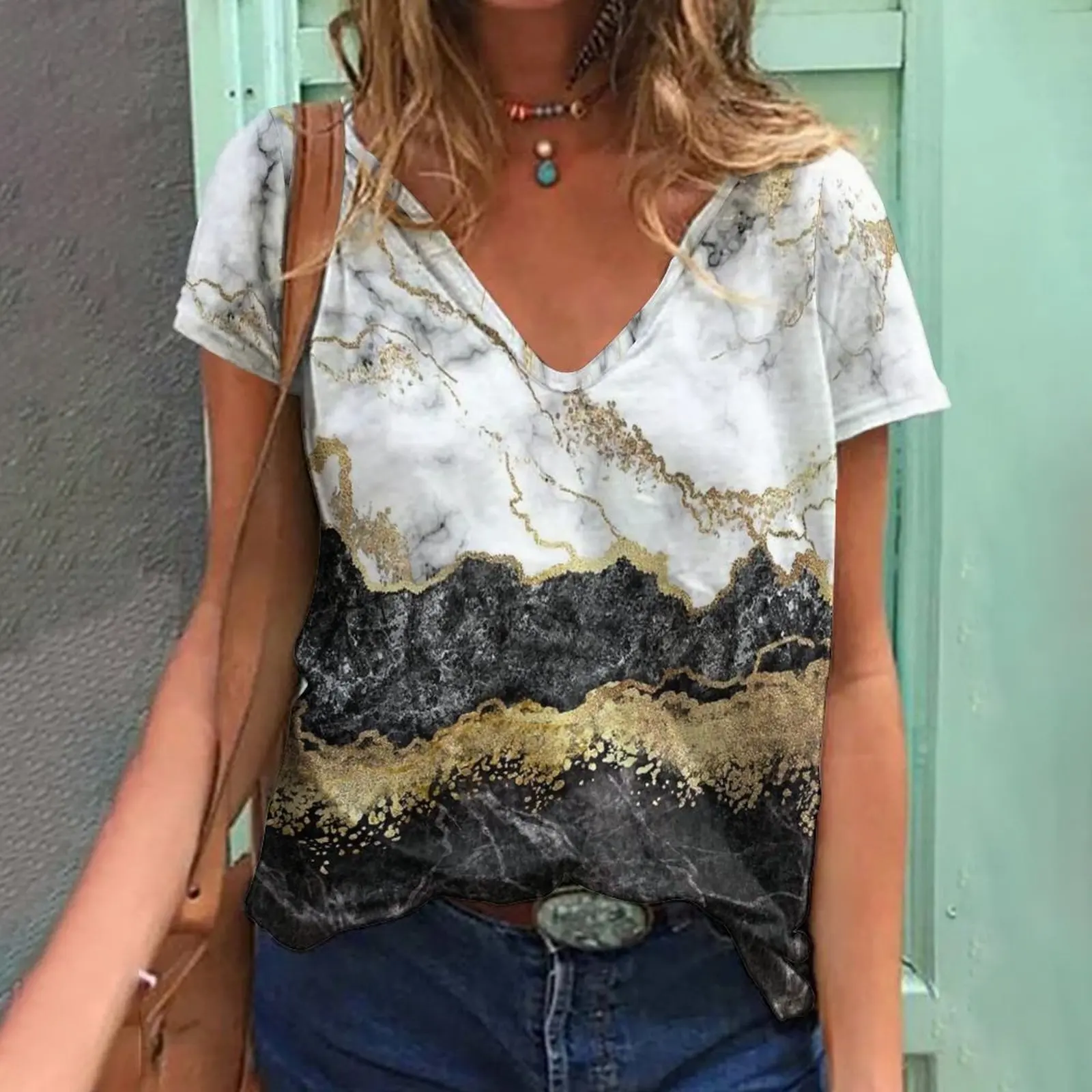 

New 2022 Summer Oversized T Shirt Women V Neck 3D Gradient Top 5XL Plus Size Women Casual Short Sleeve Fashion T Shirt Clothes