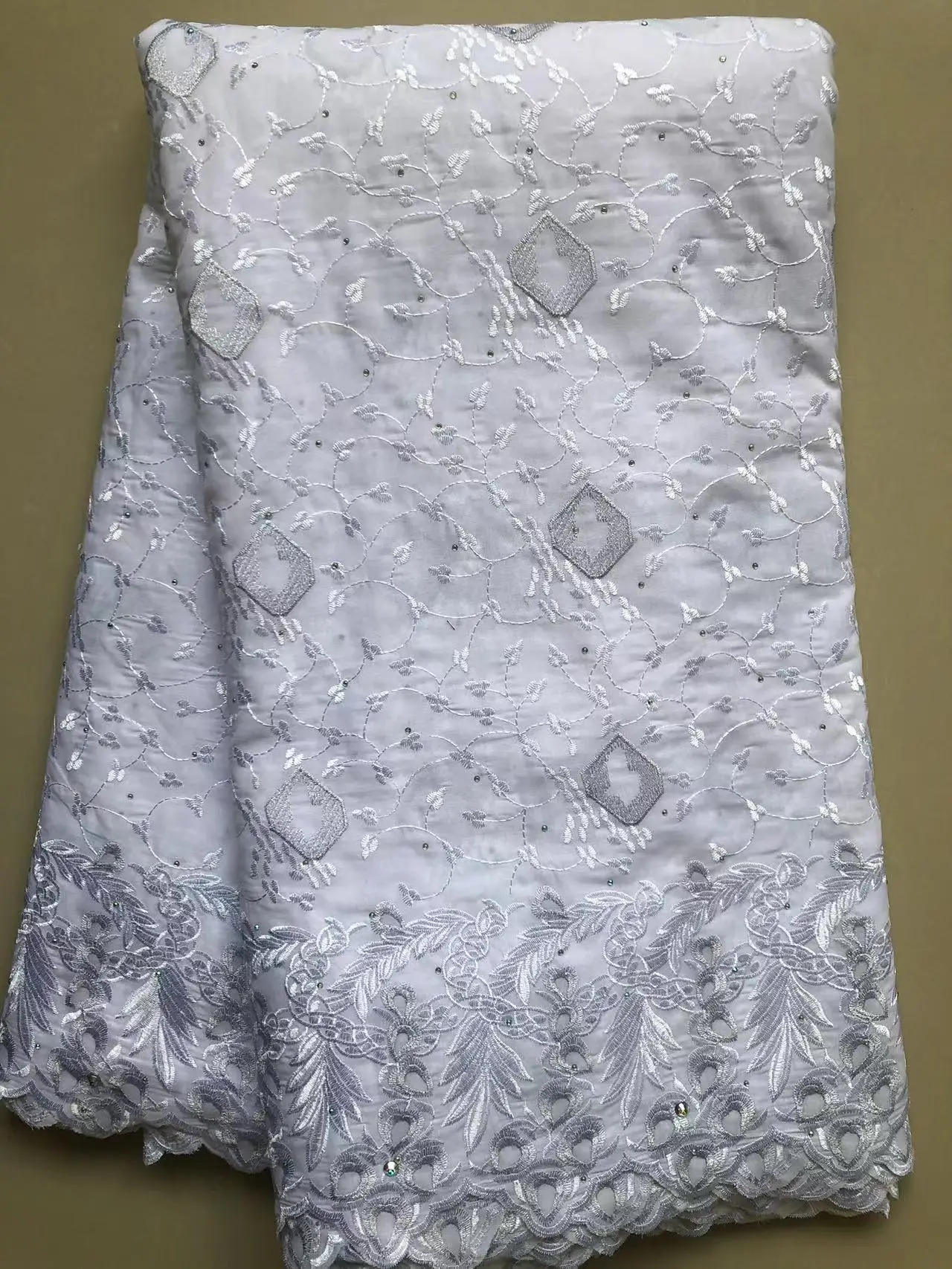 

May Lace Nigerian Cotton Lace Fabric 2023 High Quality African Swiss Voile Lace Fabric for Sewing Woman Asoebi Dresses 5 Yards