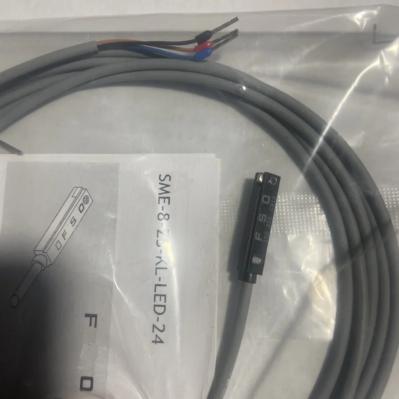 

150855 150857 FESTO Type Pneumatic Cylinder Magnetic Switch SME-8-K-LED-24 Sensor Three Core Proximity Switch SME-8-S-LED-24