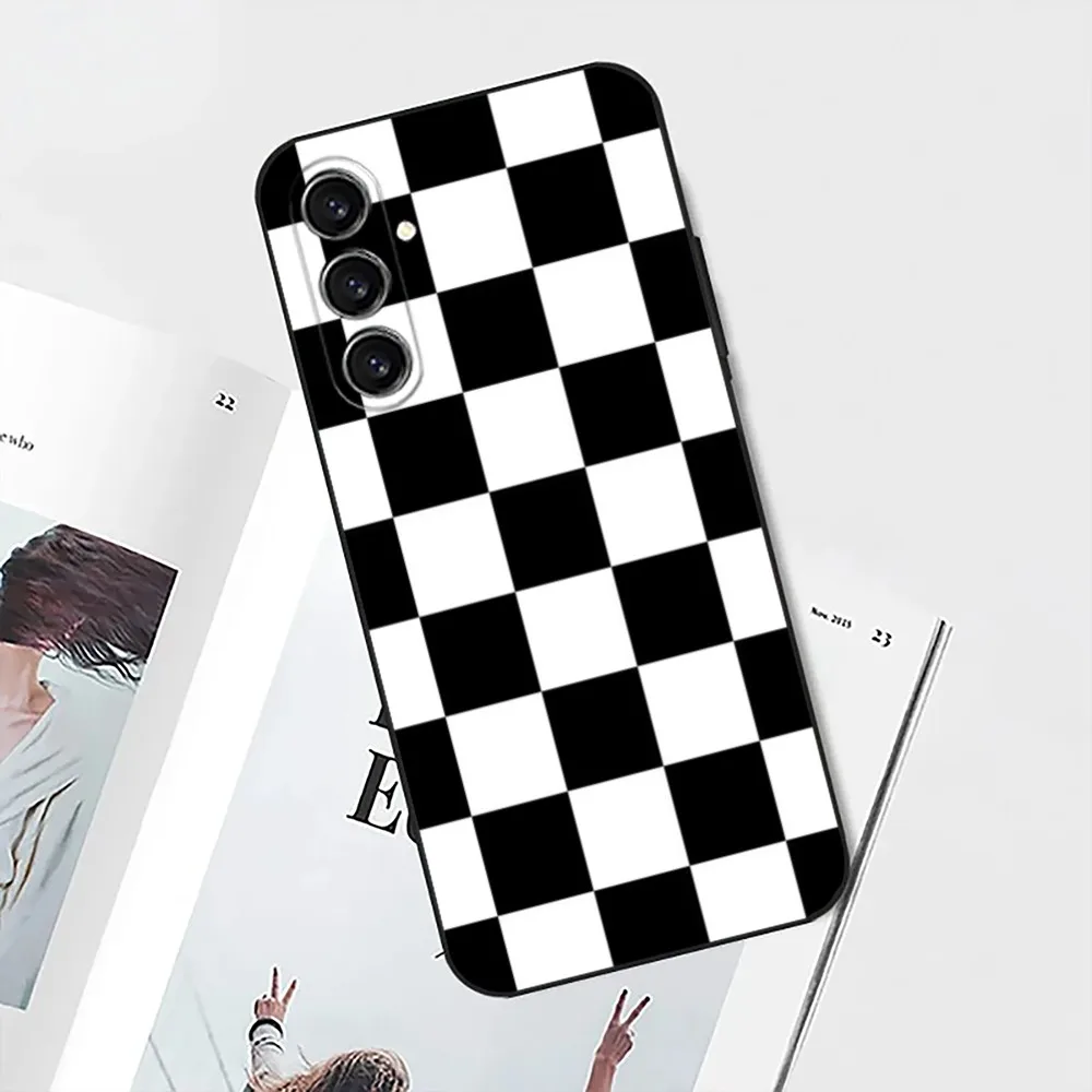 Checkerboard checked Board Phone Case For Samsung S25 S24 S21 S22 S23 S30 Ultra S20 Plus Fe Lite Note 10 9 5G Black Soft Shell