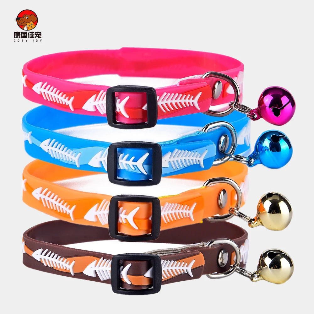 

Cute cat collar bell pendant adjustable kitten personality fishbone design necklace with bell protection rubber pet accessories