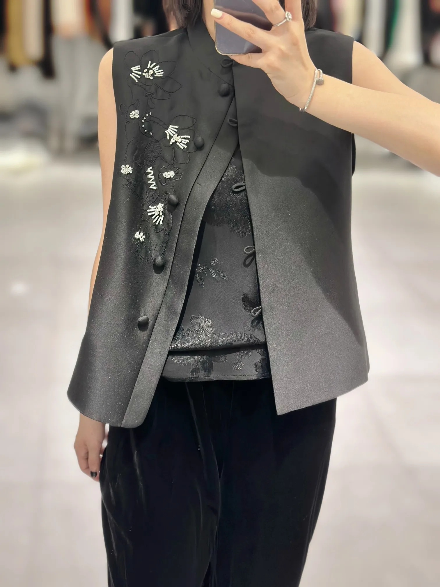 

2023 осень/зима модная новинка Женская одежда Женская модель 0912