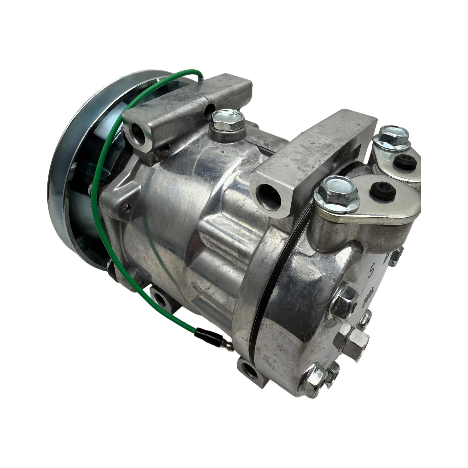 Компрессор кондиционера SD7H15-4499 для тракторов CASE MX230, MX285, STX440, MX210, MX255, STX375 (art.: 3920db112fab7) - 3920db112fab7