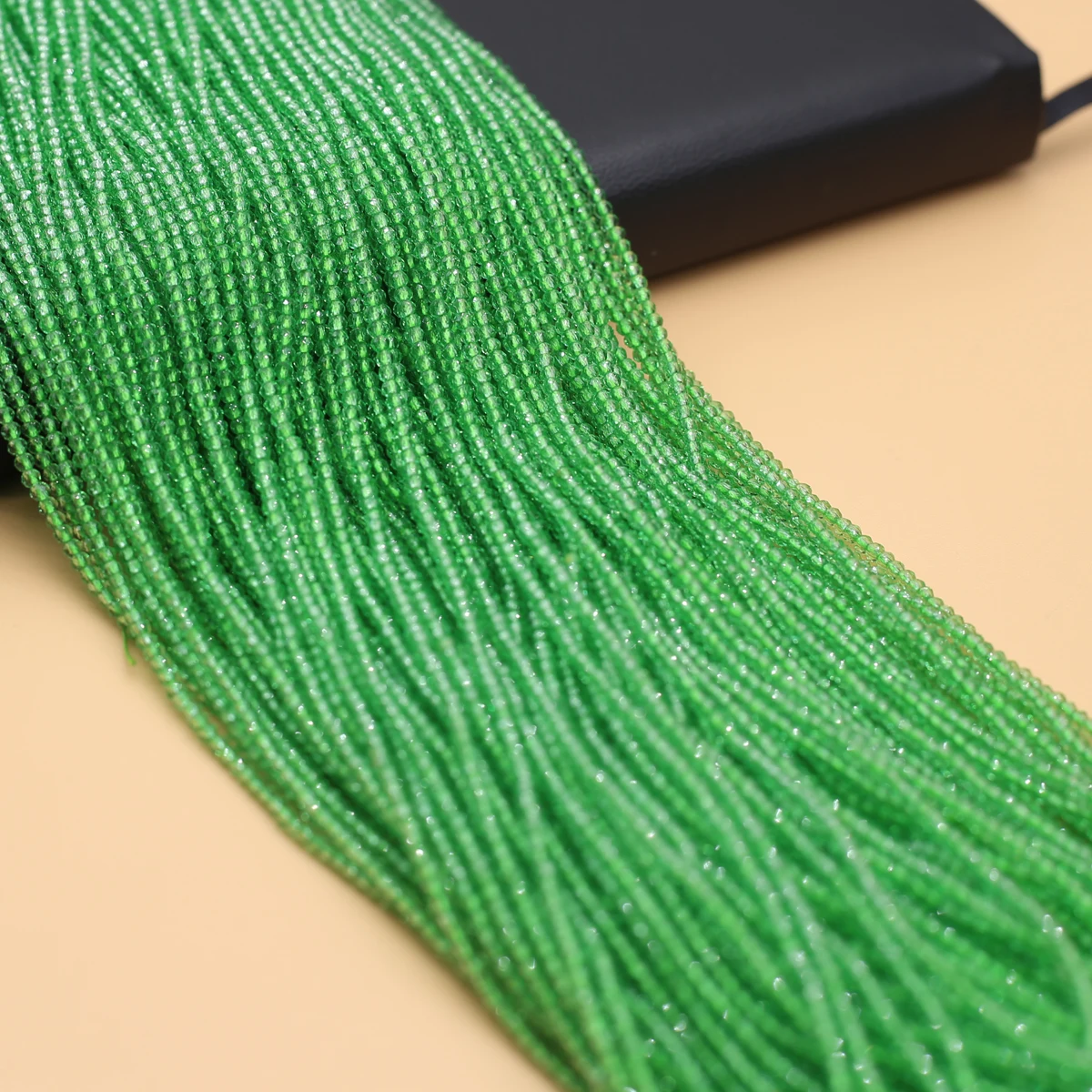 

New Spinel Beads Crystal Light Loose Green Beads DIY Jewelry Making Bracelet Necklace Accessories Size 2mm Length 38cm