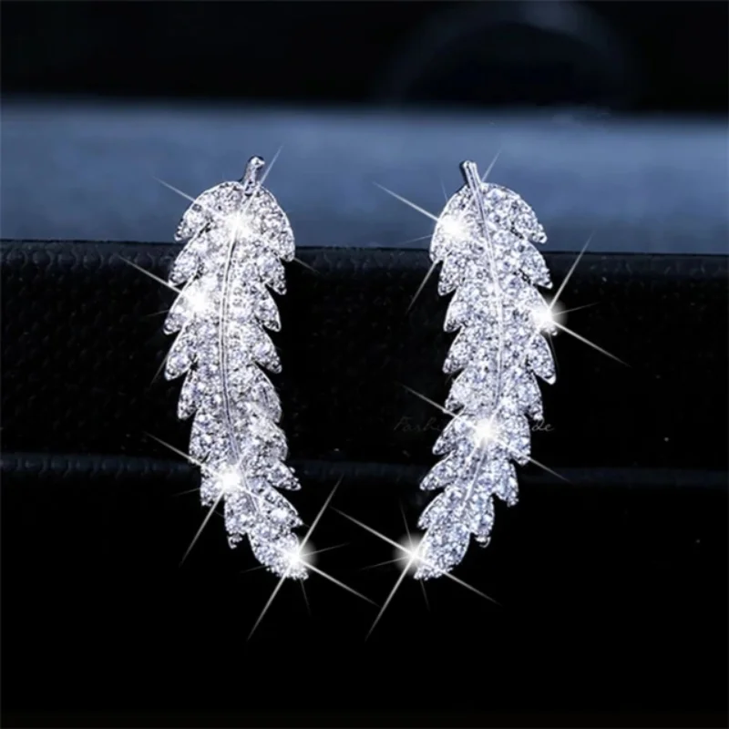 

KYTRD Fashion CZ Zircon Trail Leaf Leaves Feather Stud Earrings for Women Ear Climbers Ear Crawlers Earrings Female Jewelry