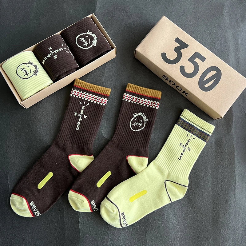 Men's Socks 3 Pair/Box Cactus Jack Socks Cotton Sport Hip Hop Basketball Skateboard Brown /Yellow Sockken Wholesale Mens Gift