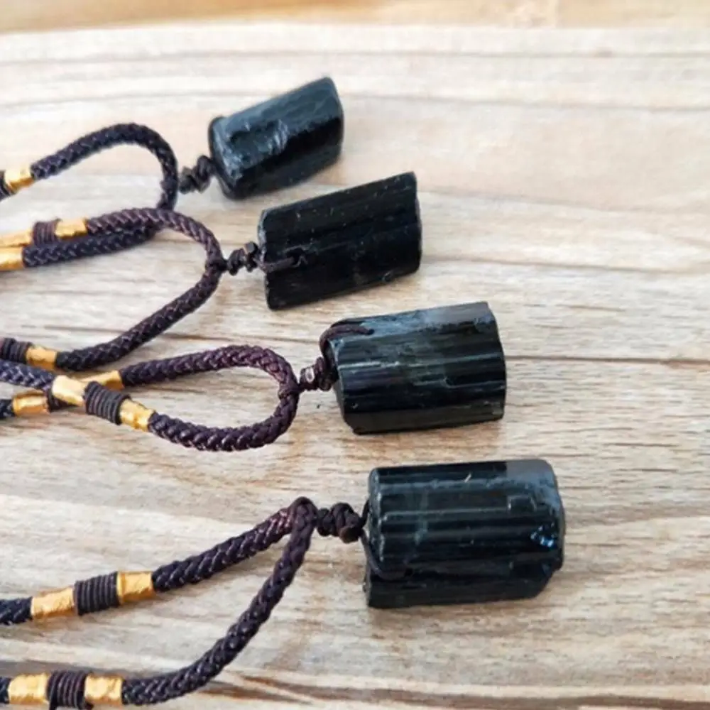 

Fashion Black Energy Healing Stone Specimen Necklace Crystal Gem Tourmaline Stone Pendant