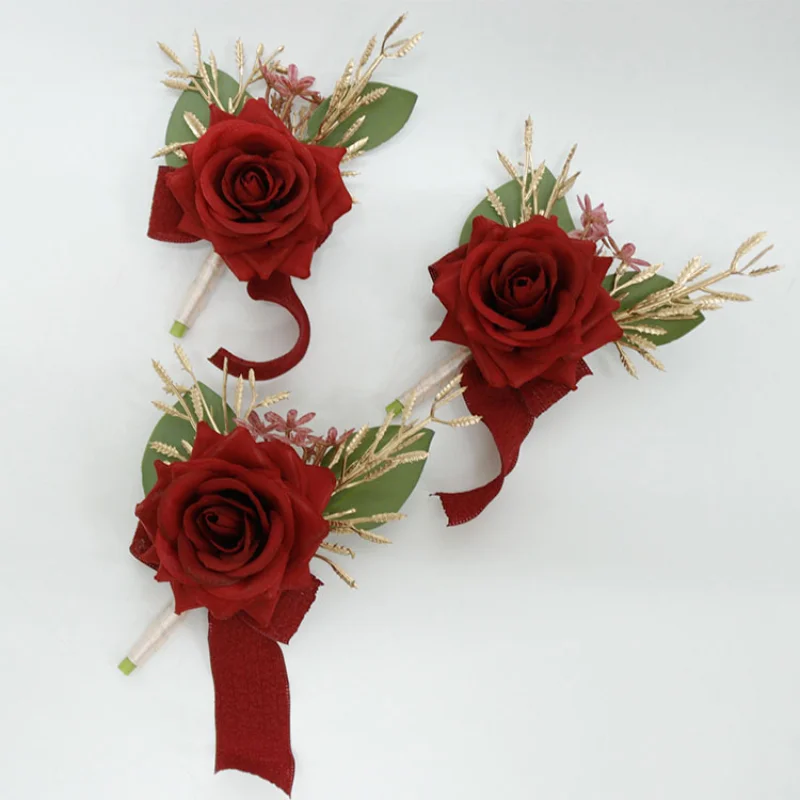 rose-rosse-boutonnieres-fiori-corpetto-da-polso-accessori-da-sposa-boutonniere-homme-mariage