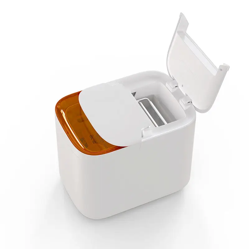 

Energy-saving portable automatic electric household countertop portable ice machine with self-cleaning function