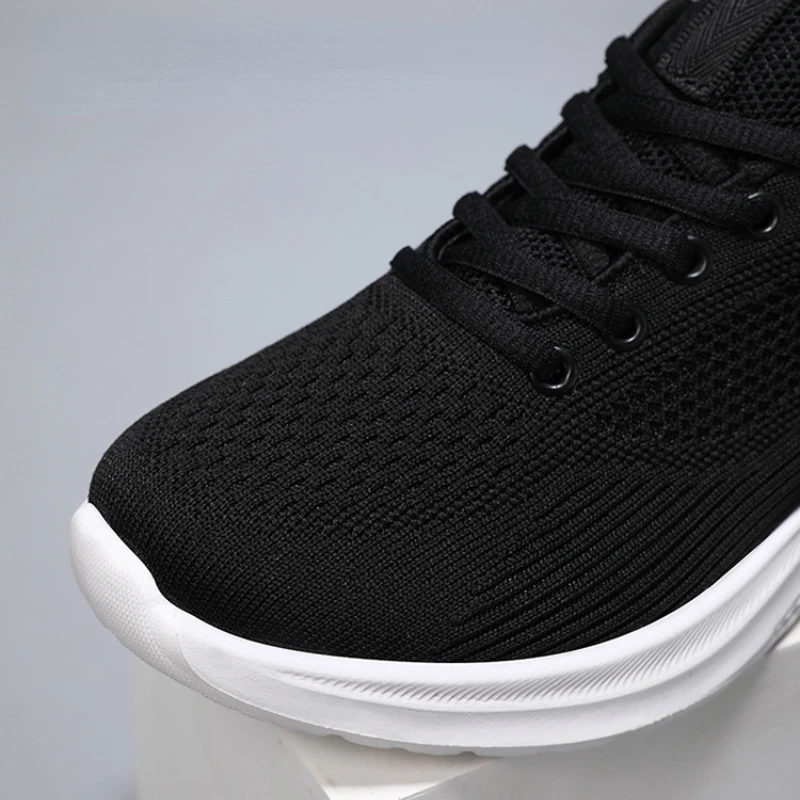 Fashion Women Running Sneakers Lightweight Breathable Mesh Leisure Shoes Ladies Sneakers Outdoor Sports Footwear Size 35-41