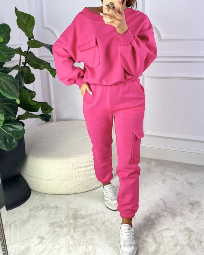 

Women Casual Round Neck Pocket Design Sweatshirt & Cuffed Sweatpants Set New Autumn Women's Fashion Two Piece Pants Sets